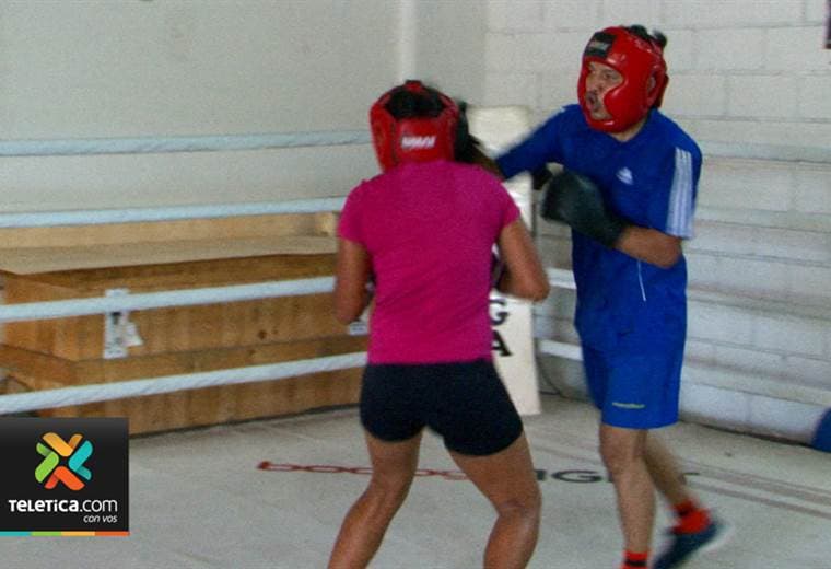 Jóvenes y veteranos subirán al ring en la cartelera de preretiro del campeón Jaime Barboza