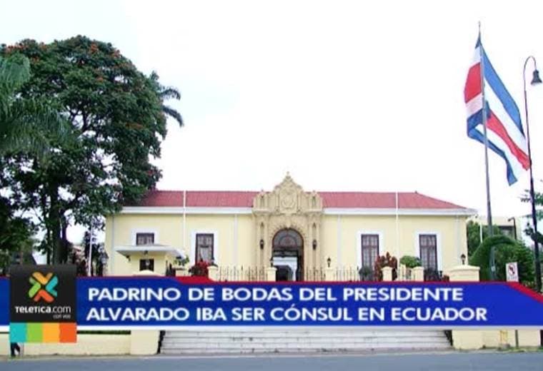 Cancillería iba nombrar como cónsul en Ecuador al padrino de bodas del presidente Carlos Alvarado