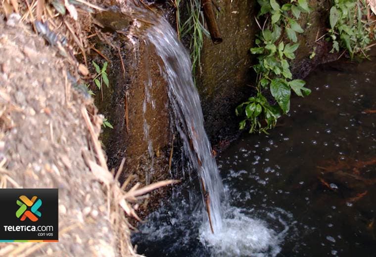 Recurso hídrico en Costa Rica. Foto de archivo