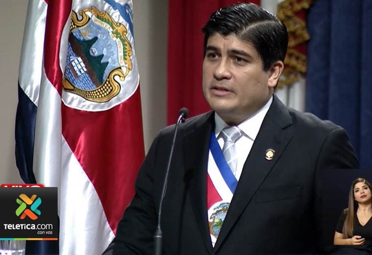 Alvarado rindió cuentas y pidió aprobación de educación dual y eurobonos