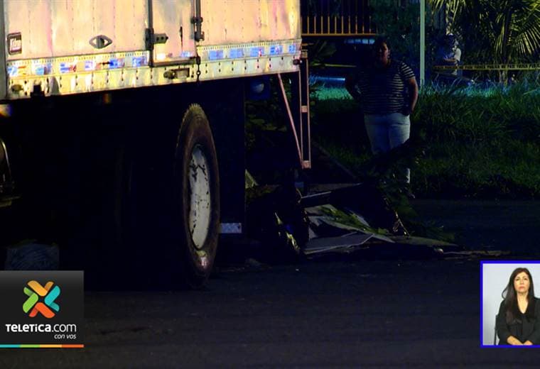 Hombre fue baleado cuando se encontraba en restaurante ubicado en centro comercial en lindora