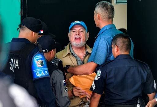 Panamá ordena detención de Martinelli, asilado en embajada de Nicaragua