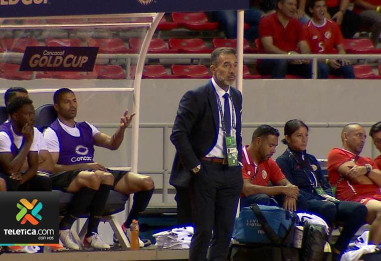 Matosas podría repetir alineación