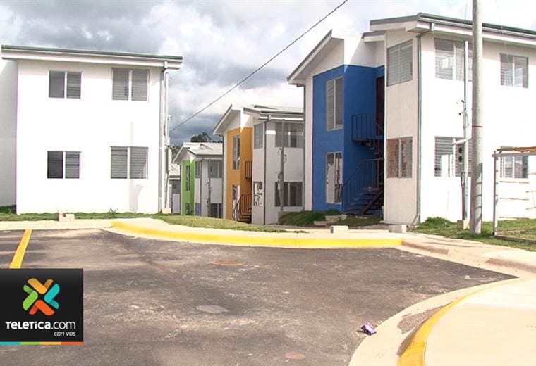 Ministerio de Vivienda anunció un plan para que 1.075 familias de clase media puedan comprar casa