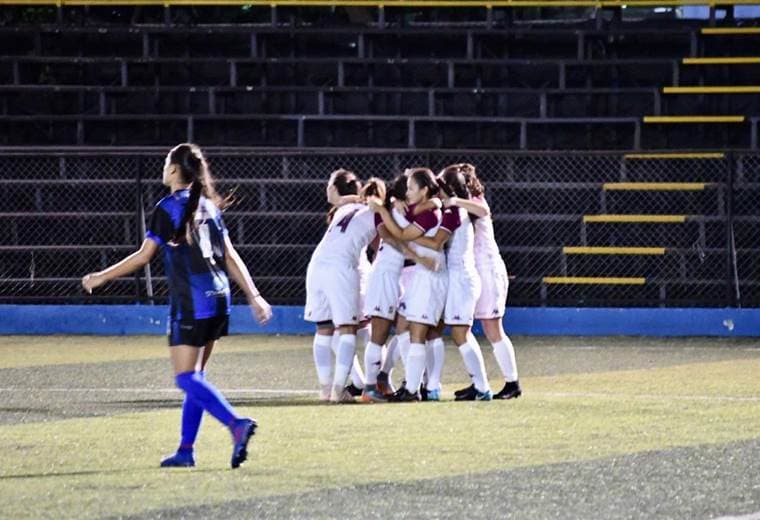 Saprissa se coronó campeón del fútbol femenino | Prensa Saprissa