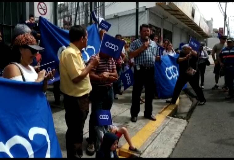 Manifestación de Cooperativistas este martes