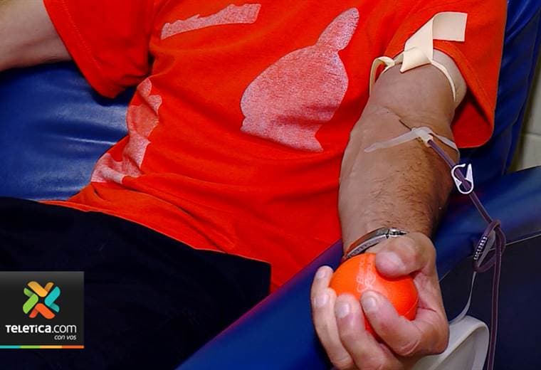 Una disminución en las donaciones tiene en apuros al banco nacional de sangre