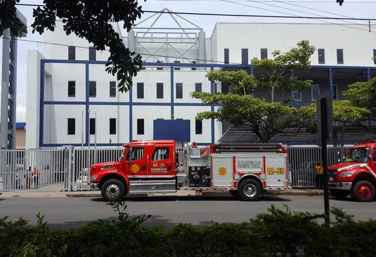 Fumigación en Administración Tributaria de San José Oeste provocó el desalojo de las instalaciones
