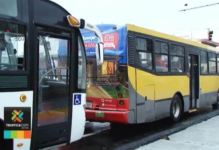 Orden sanitaria obliga a reubicar nuevas paradas de buses en el parque de Guadalupe