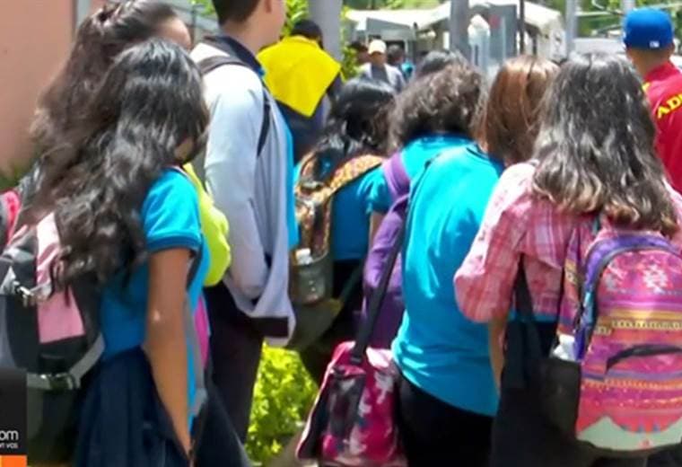 Grupos de estudiantes se manifestaron en San José