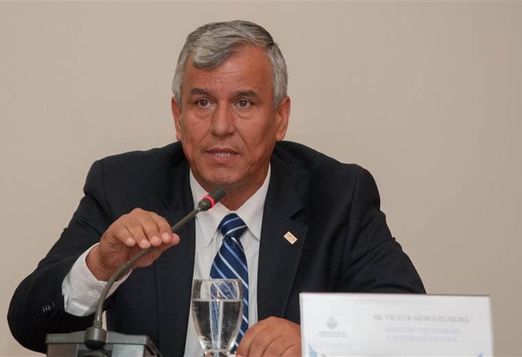 Víctor Morales Mora, diputado del PAC