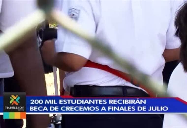 Nuevo programa ‘Crecemos’ dará 200 mil becas a estudiantes a finales de julio