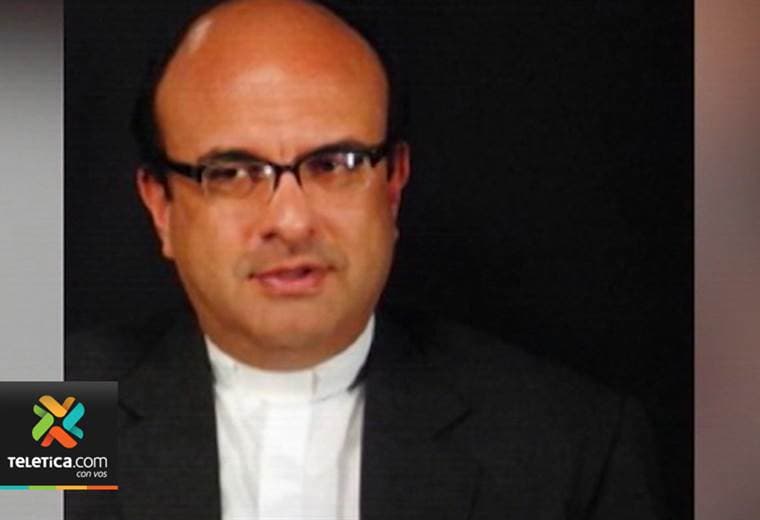 Fiscalía investiga tres nuevas denuncias contra el ex sacerdote Mauricio Víquez
