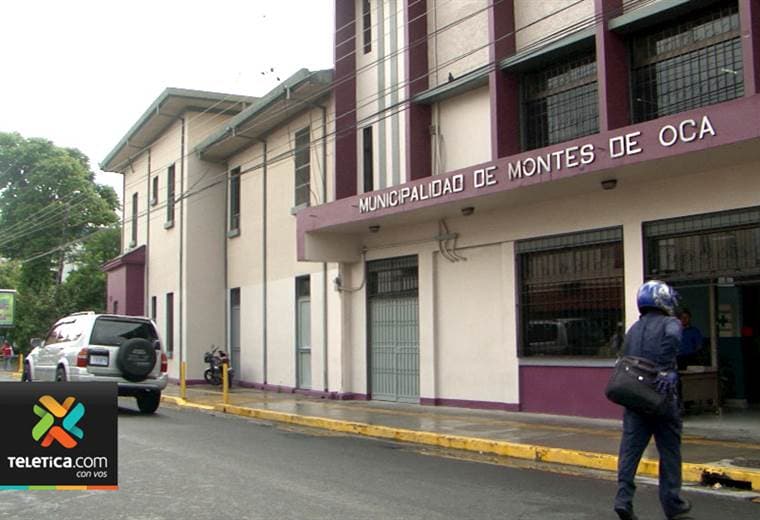 Proyecto que obligaría a alcaldes a pedir permiso sin goce salarial cuando busquen la reelección, recibe rechazo de alcaldías e intendencias.