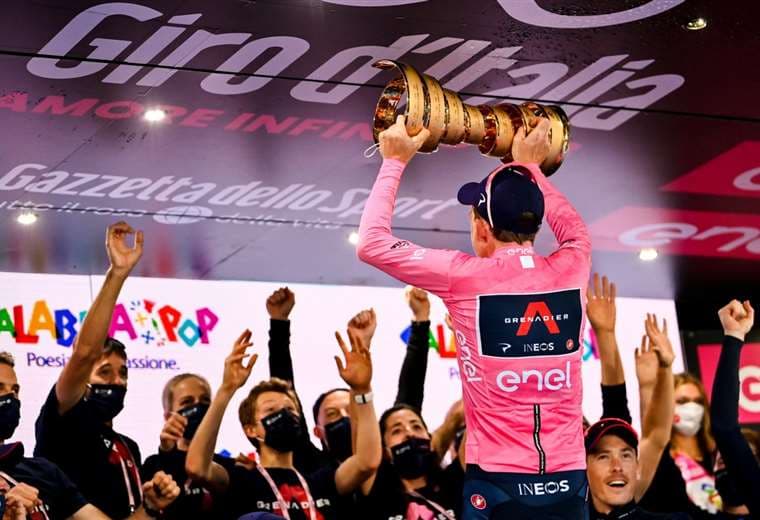 Facebook Giro de Italia.