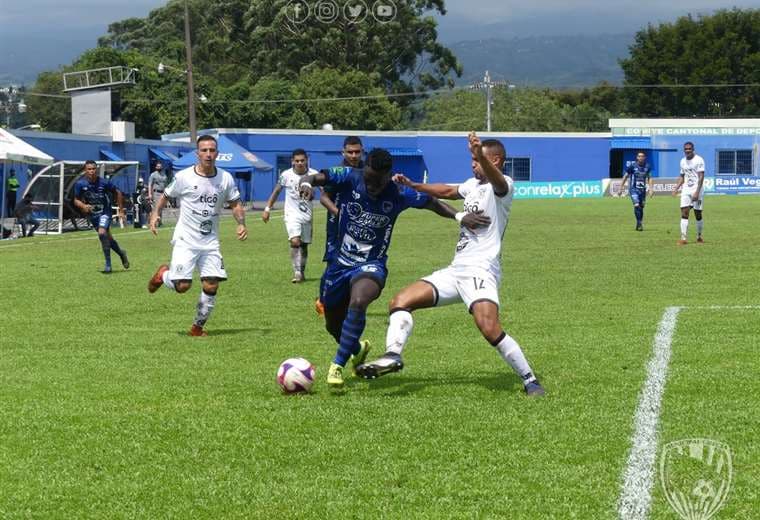 Prensa Municipal Grecia