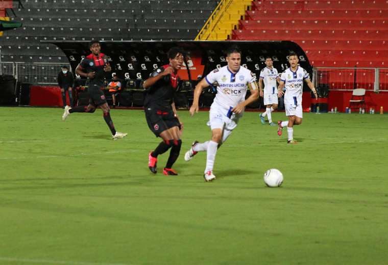 Prensa Fútbol Consultants.