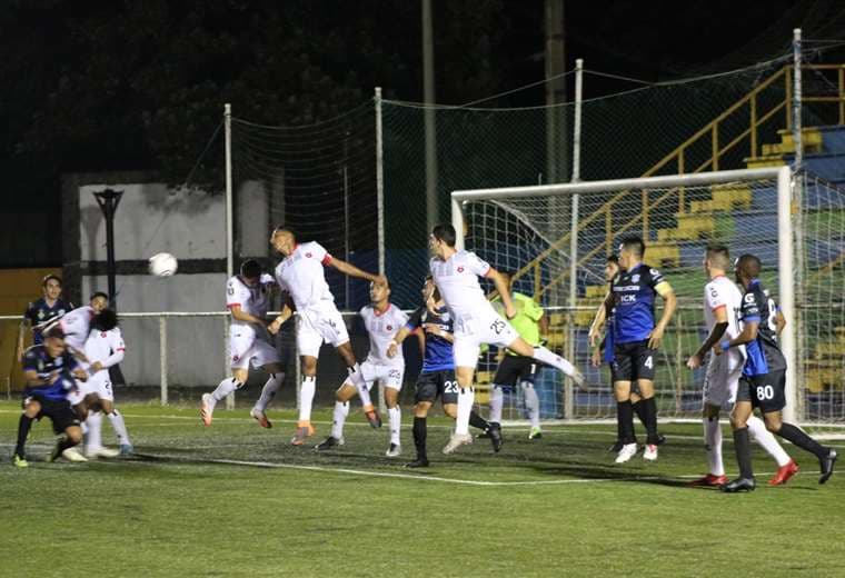 Prensa Fútbol Consultants.