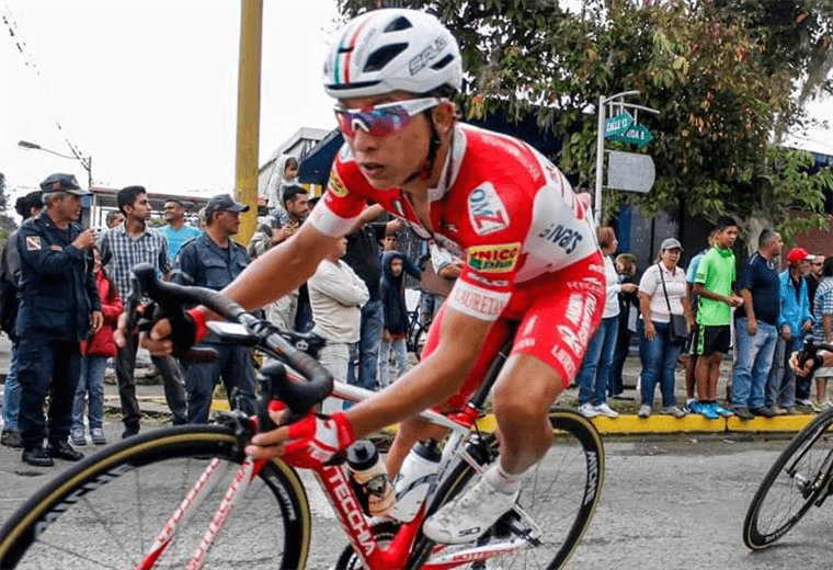 Ciclista Kevin Rivera.
