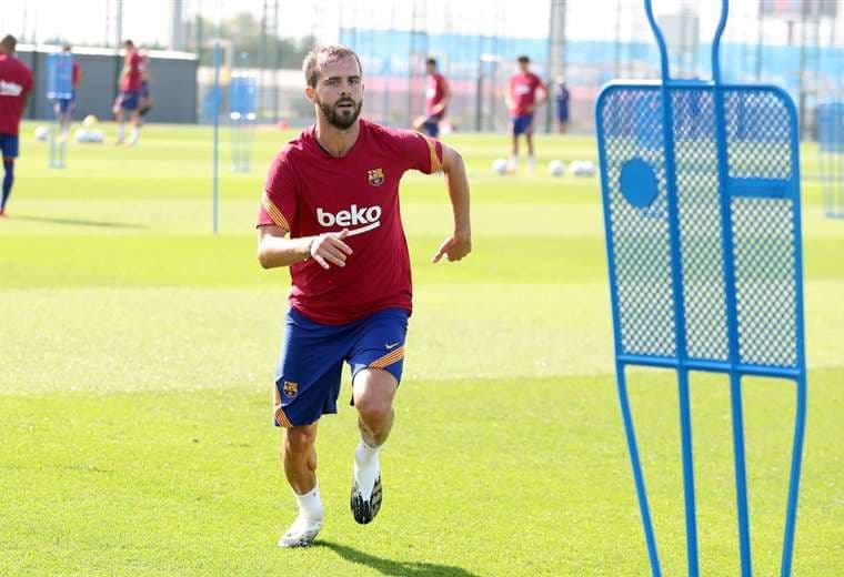 Miralem Pjanic | www.FCBarcelona.com