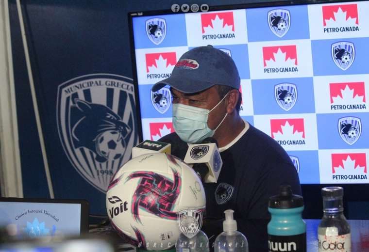 Facebook Municipal Grecia.