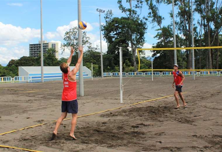 Entrenamiento Voleibol Playa