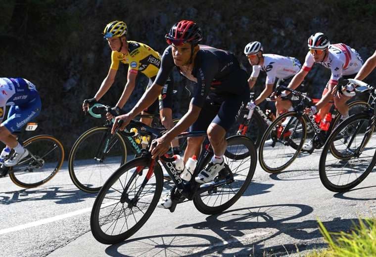 Twitter Andrey Amador.