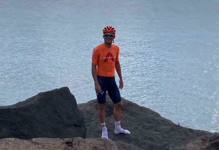 Twitter Andrey Amador.