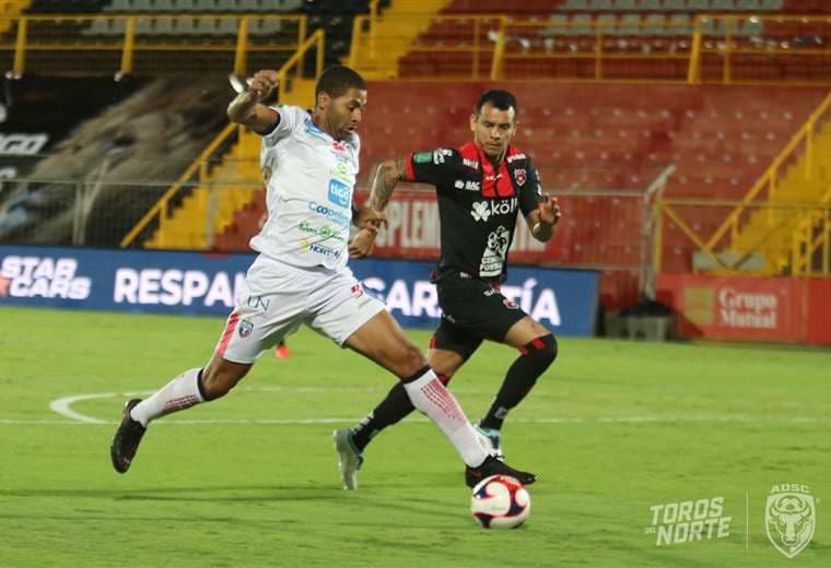 Facebook AD San Carlos.