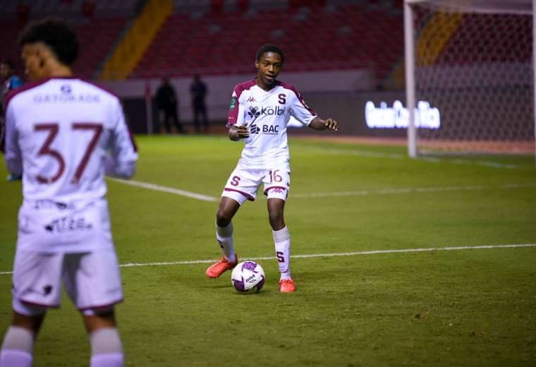 Prensa Deportivo Saprissa.