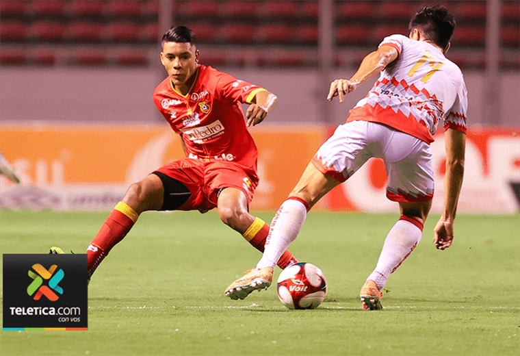 Foto prensa Herediano