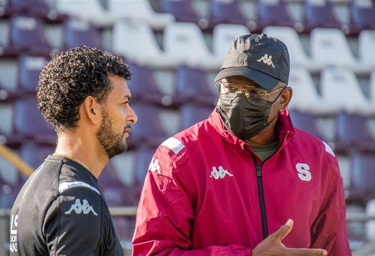 Prensa Deportivo Saprissa.