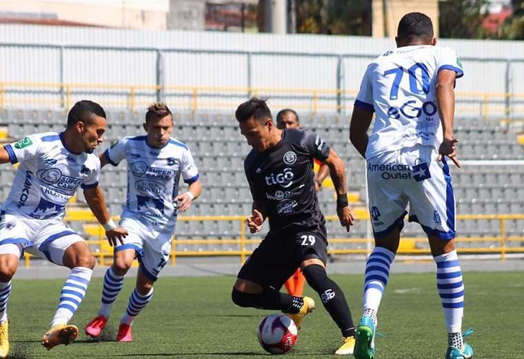 Sporting-Grecia. Prensa Sporting