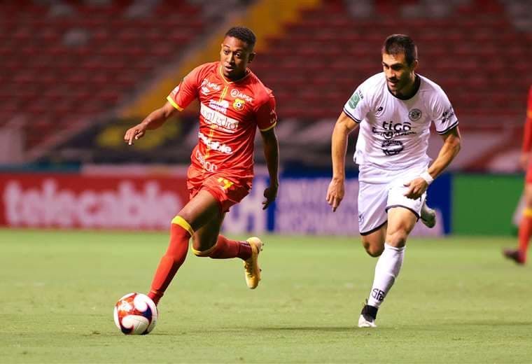 Prensa Club Sport Herediano.