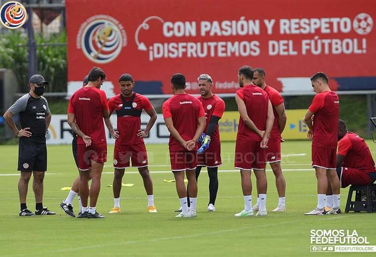 Prensa Fedefútbol