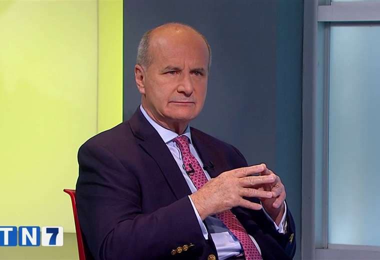 Figueres apela al consenso de sectores para "unir a Costa Rica"