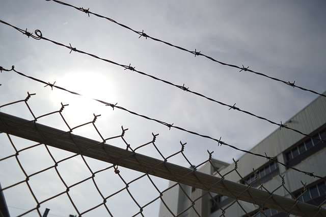 Pelea entre privados de libertad termina con dos heridos en cárcel de Puntarenas