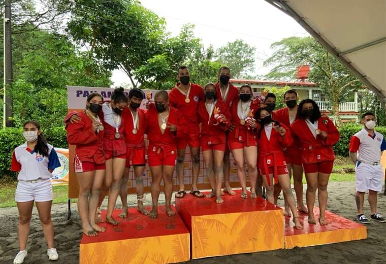 Reina Córdoba para Teletica.com