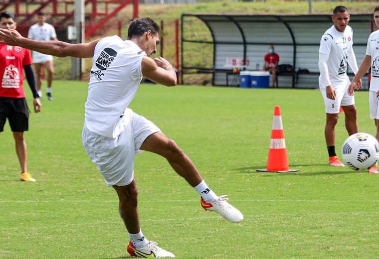Celso Borges. FB Alajuelense
