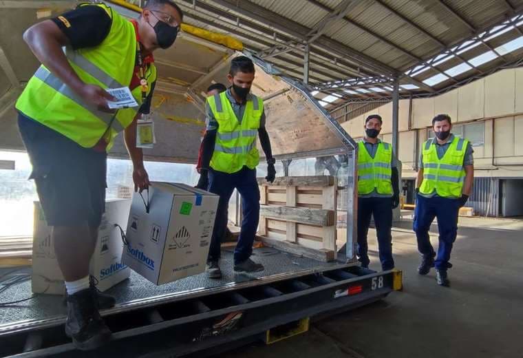 Tomada del Facebook del presidente Carlos Alvarado