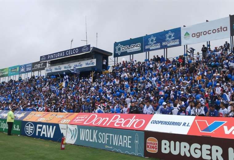 Estadio Fello Meza. CSC