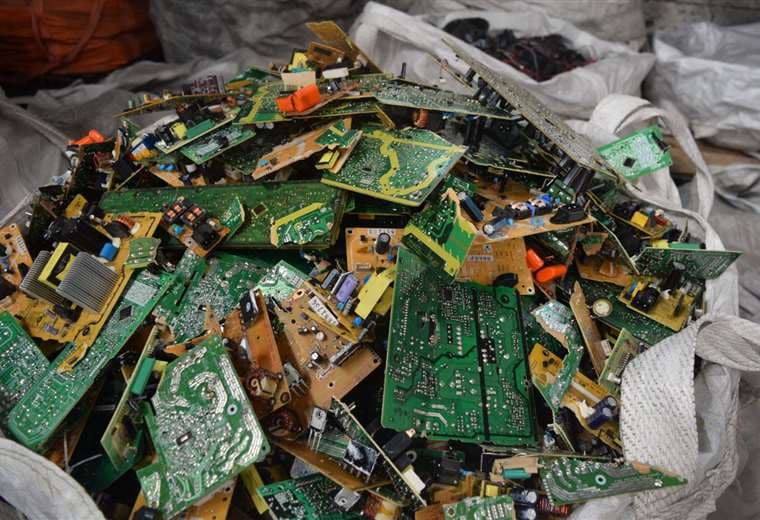 Residuos de aparatos eléctricos y electrónicos.