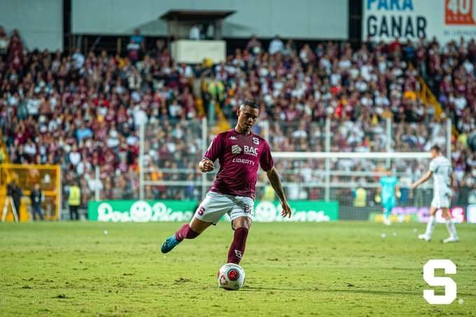 Youstin Salas, Saprissa.