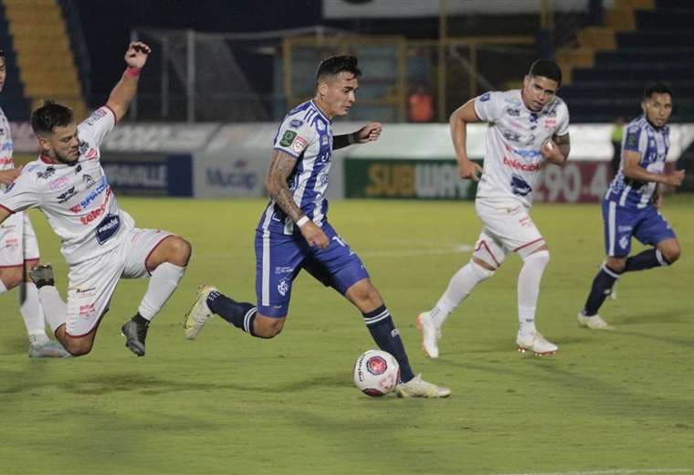 Cartaginés vs. Turrialba.