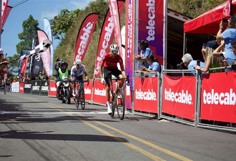Daniel Bonilla en la quinta etapa.