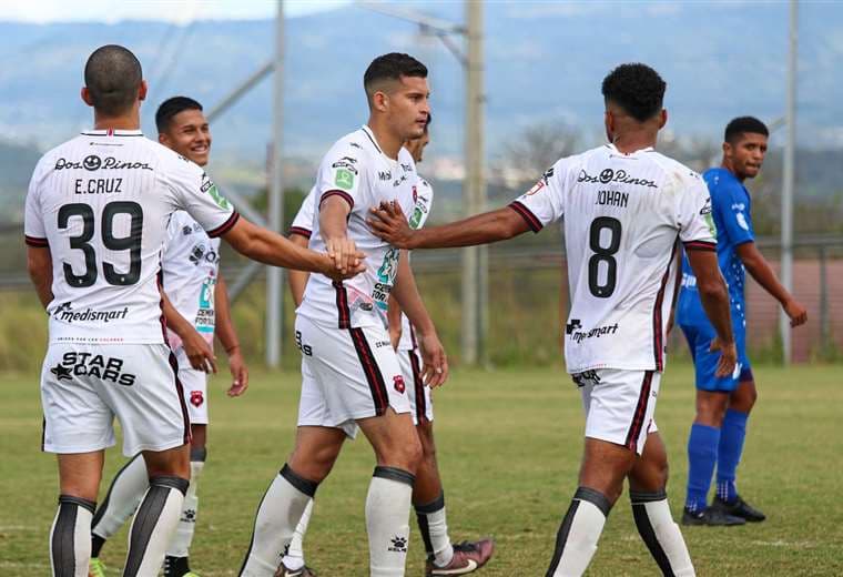 Alajuelense vs. Escorpiones.