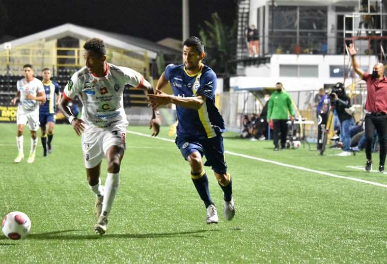 Guadalupe recibió a San Carlos esta noche en el Colleya Fonseca. Foto: Prensa Guadalupe