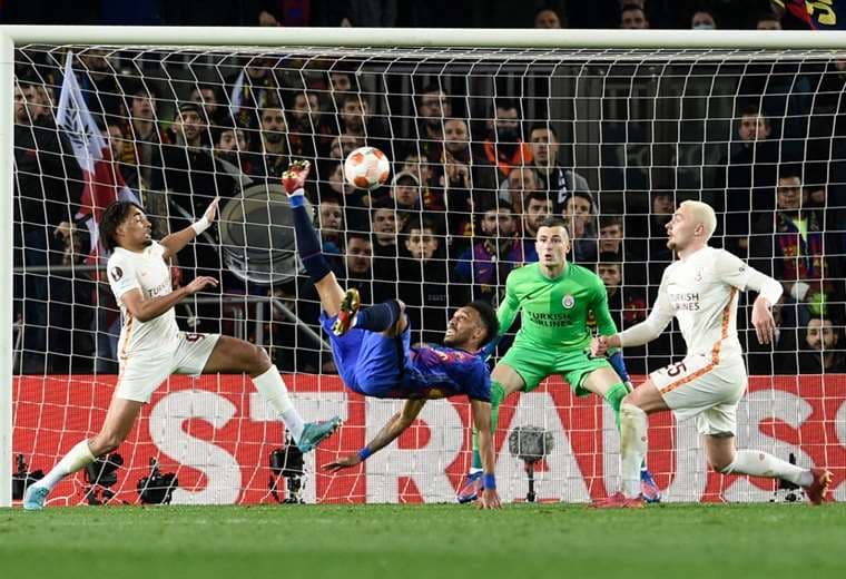 Barcelona y Galatasaray se enfrentaron en el Camp Nou.