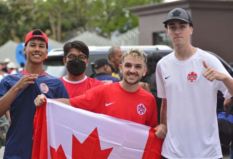 Así se vive el ambiente en La Sabana previo al juego Costa Rica-Canadá.