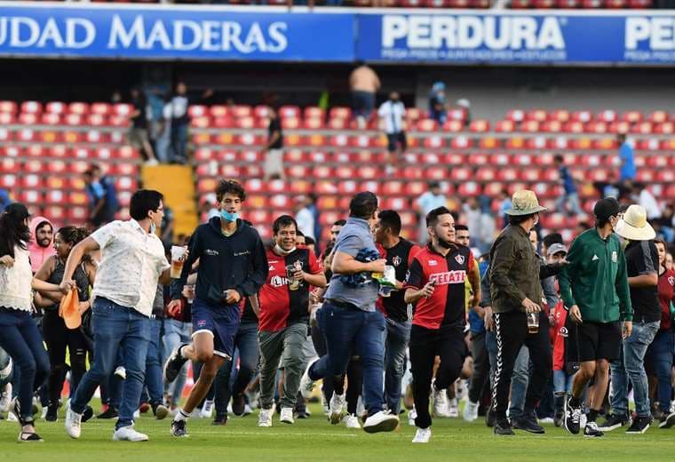 Violencia en el fútbol mexicano. Foto: AFP
